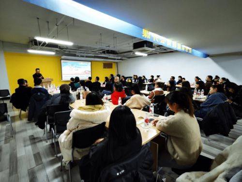 父母行为意识,决定孩子未来 星慧家庭教育公开课